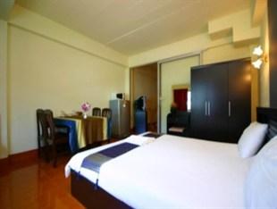 2Gether Guesthouse Karon Exteriör bild